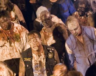 DDOS: Ein Zombieangriff, nicht nur zu Halloween (Joel Friesen / wikimedia commons)