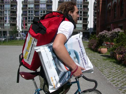 Auch Fahrradkuriere bernehmen SDD-Aufgaben (Bild: Time:Matters)