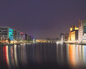 Der Innenhafen in Duisburg. (Evgeni Tcherkasski auf Pixabay)