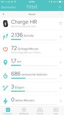 Fitbit bitete zu den Wearables passende Onlineplattformen und Apps an. (Bild: Fitbit-App Screenshot)